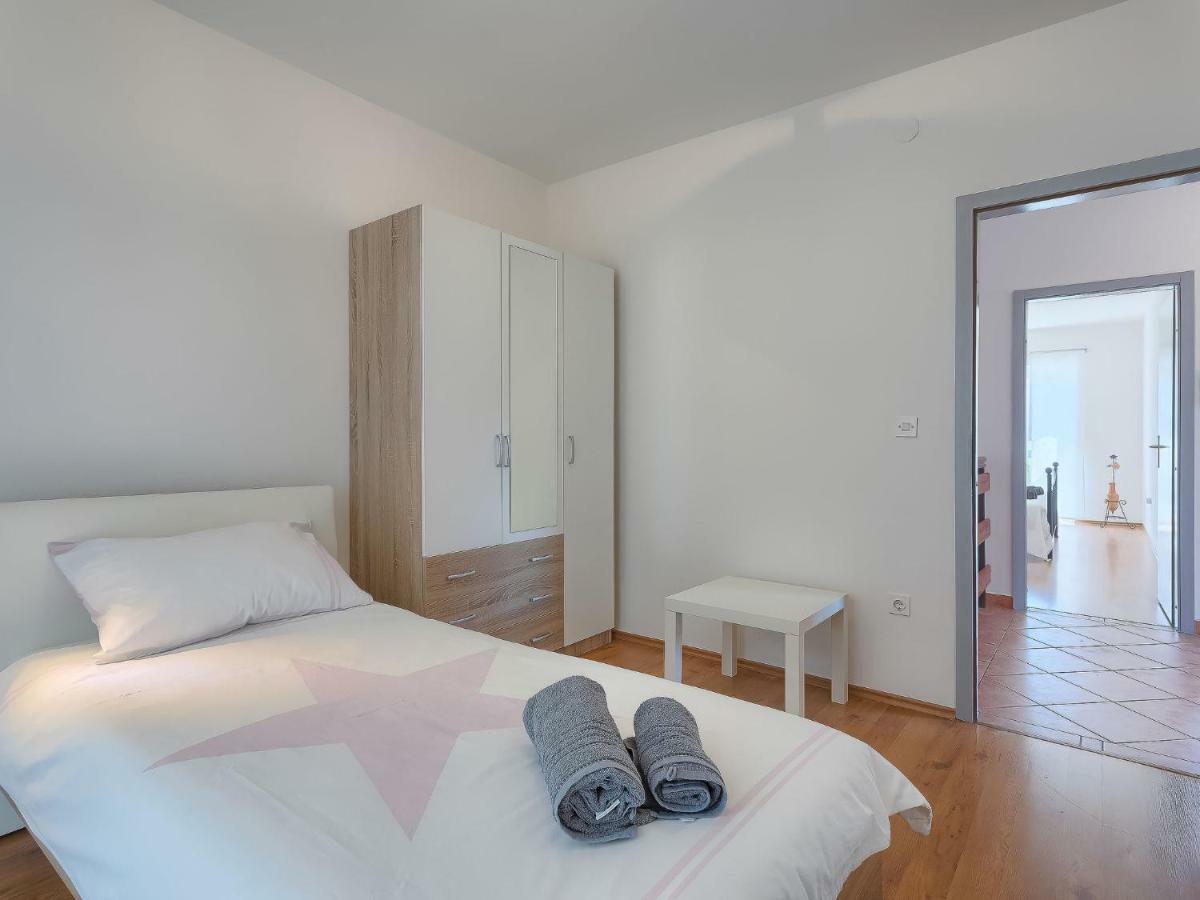 Holiday Home Gojak By Interhome Póla Kültér fotó